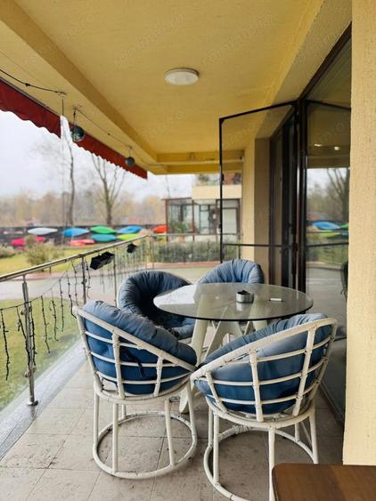 Apartament cu 3 camere decomandat în Snagov