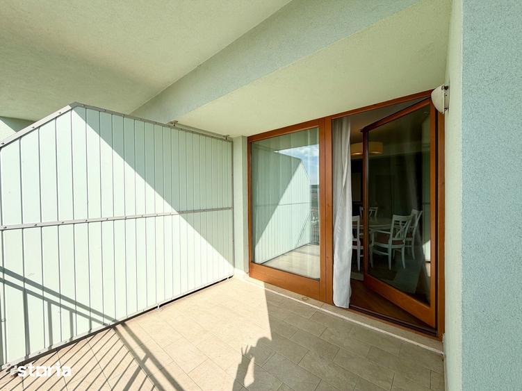 Apartament cu 3 camere decomandat în Cristian