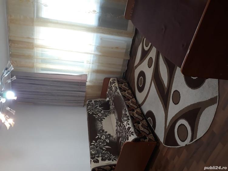 Garsonieră decomandată în Petros