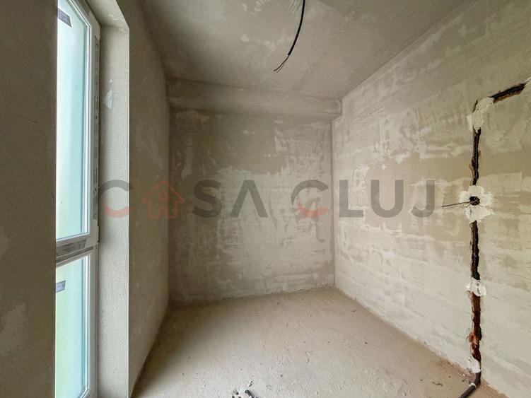 Duplex cu 4 camere cu Canalizare în Mănăștur