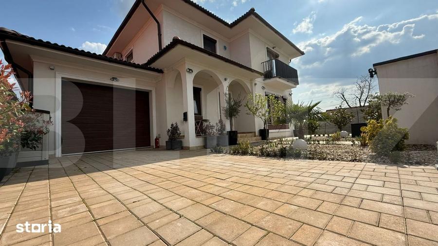 Casă cu 5 camere cu Teren 798 Mp în Peciu Nou