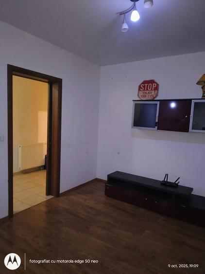 Apartament cu 2 camere decomandat în Nicolae Titulescu