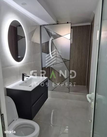 Apartament cu 3 camere, mobilat în Central