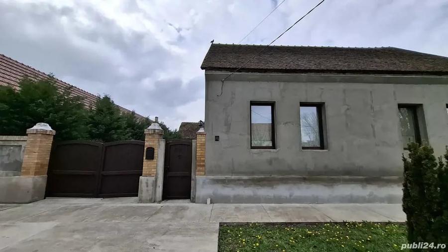Casă cu 4 camere cu Teren 1500 Mp în Liebling