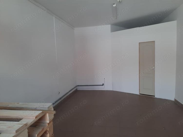 Spațiu comercial, de 30,000 mp, în Central