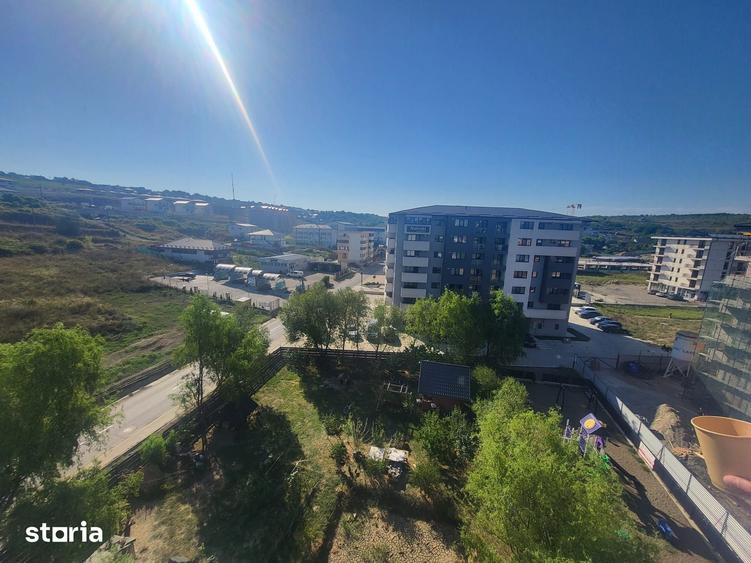 Apartament cu 2 camere semidecomandat în Bârnova