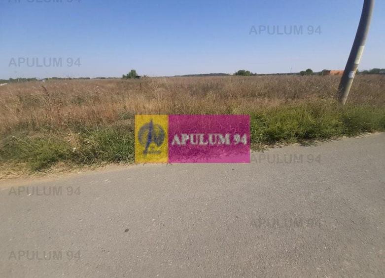 Teren Construcții intravilan de 1300 mp, în 1 Decembrie