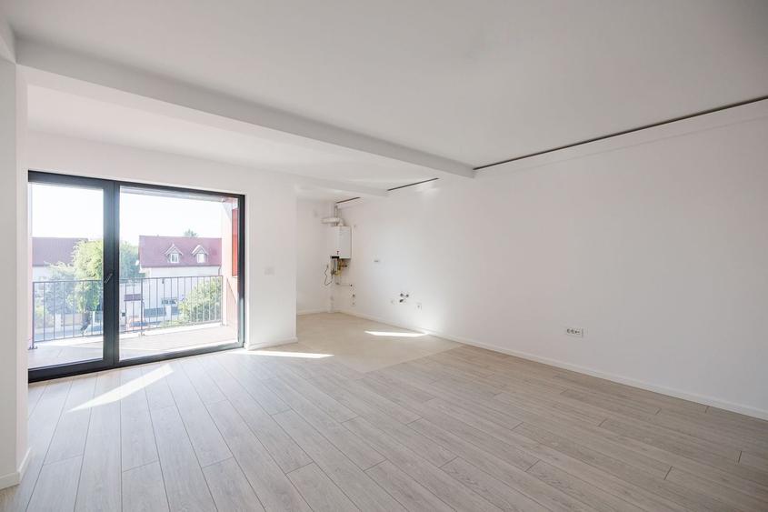 Apartament cu 3 camere decomandat în Braytim