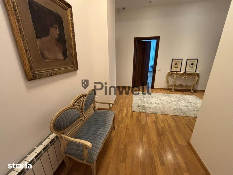 Apartament cu 4 camere în Băneasa
