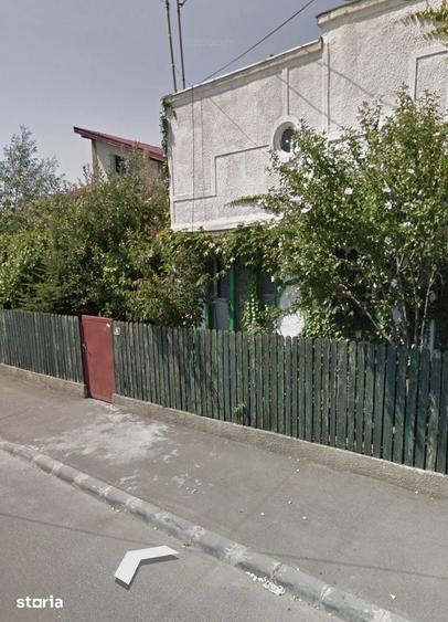 Casă cu 9 camere cu Teren 600 Mp în Rahova