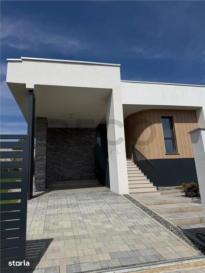 Casă cu 4 camere cu Teren 600 Mp în Oncea