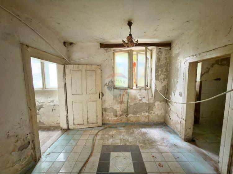 Apartament compus din 2 corpuri în centrul Aradului - 13