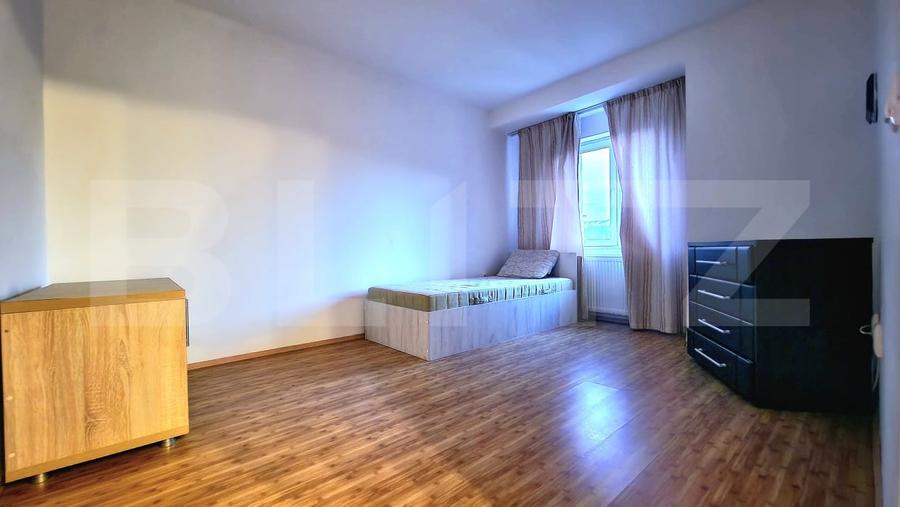 Apartament cu 3 camere, 65mp, parcare inclusa, intermediar, zona Centrala - 5