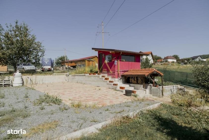 Casă cu 4 camere în Central