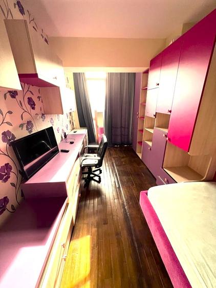 Apartament cu 3 camere decomandat, mobilat în Faleza Nord