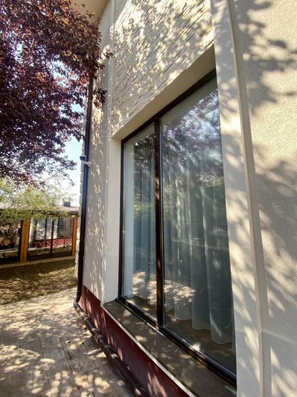 Casă individuală cu 5 camere cu Canalizare în Corbeanca