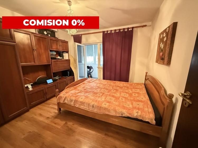 Apartament cu 4 camere decomandat, mobilat în Soarelui