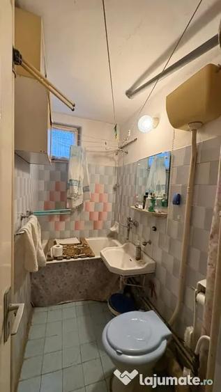 Apartament cu 2 camere semidecomandat în Rogerius