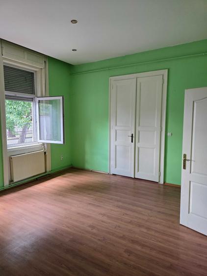 Casă cu 2 camere cu Teren 679 Mp în Favorit