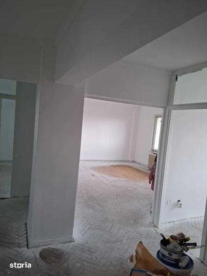 Apartament cu 3 camere în Unirii