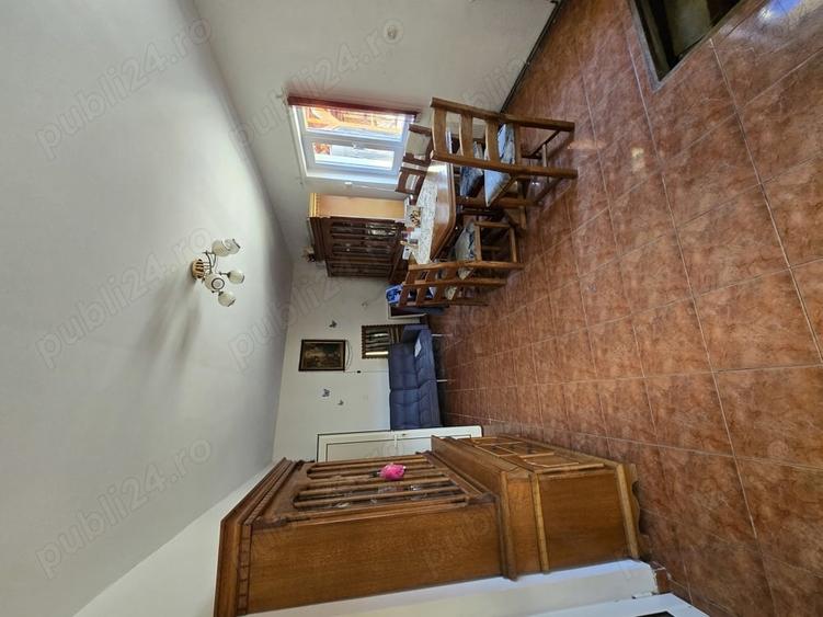 Casă cu 6 camere în Lugoj