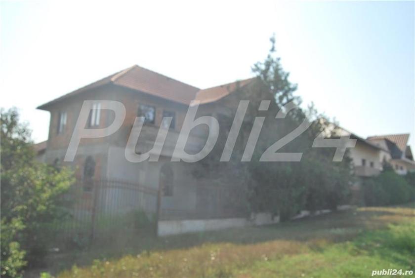 Casă cu 6 camere cu Teren 404 Mp în Ovidiu