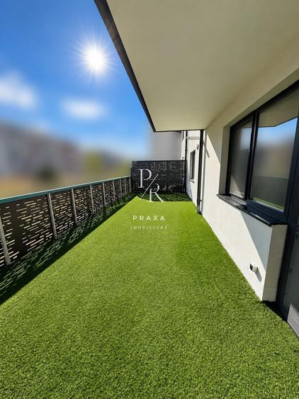 Apartament cu 2 camere semidecomandat, mobilat în Florești