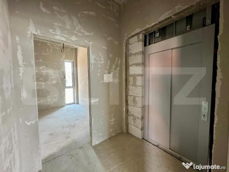 Spațiu comercial, de 1,400 mp, în Someșeni
