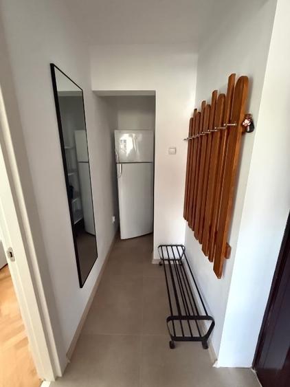 Apartament cu 3 camere decomandat în Valea Rosie