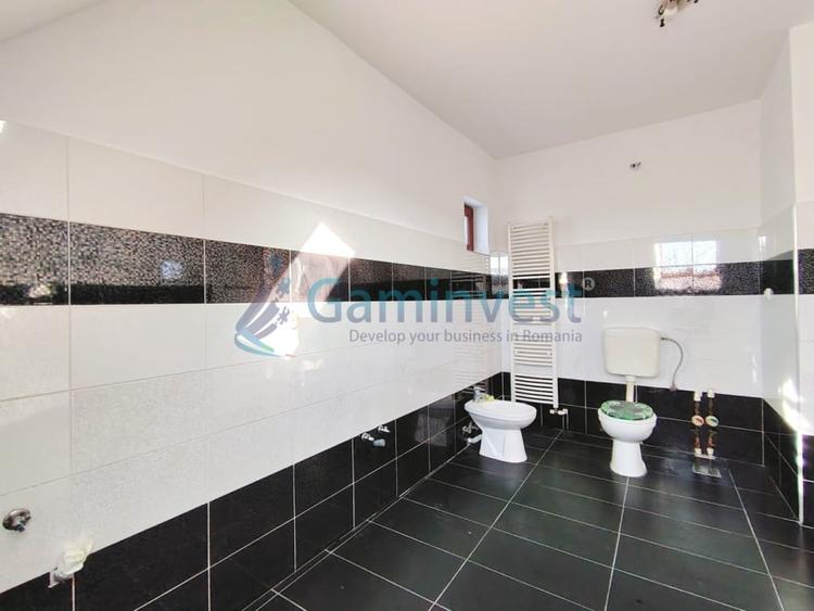 Apartament cu 3 camere decomandat în Vest