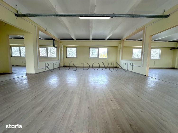 Spațiu comercial, de 298 mp, în Vest
