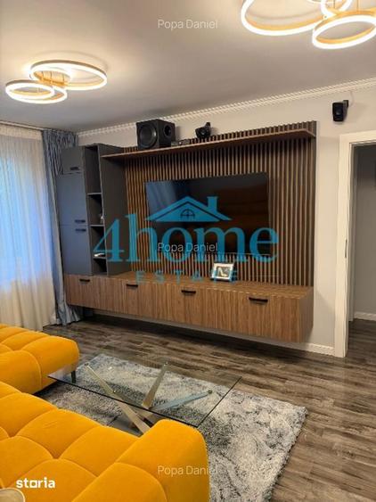 Apartament cu 3 camere, mobilat în Tineretului