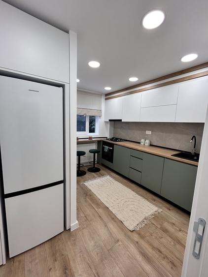 Apartament cu 2 camere decomandat în Drumul Taberei