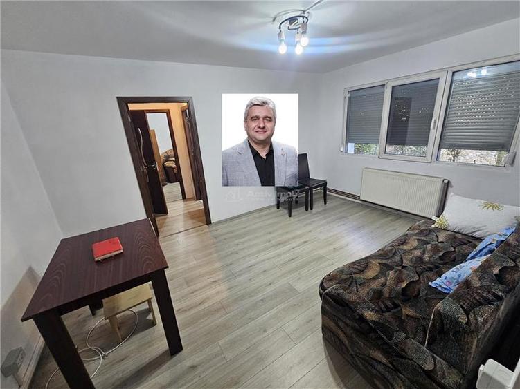 Apartament cu 2 camere semidecomandat, mobilat în Micro I