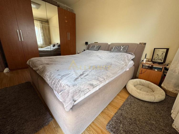Casă cu 4 camere cu Teren 300 Mp în Glina