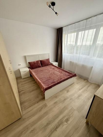 Apartament cu 2 camere decomandat în Eroii Revoluției