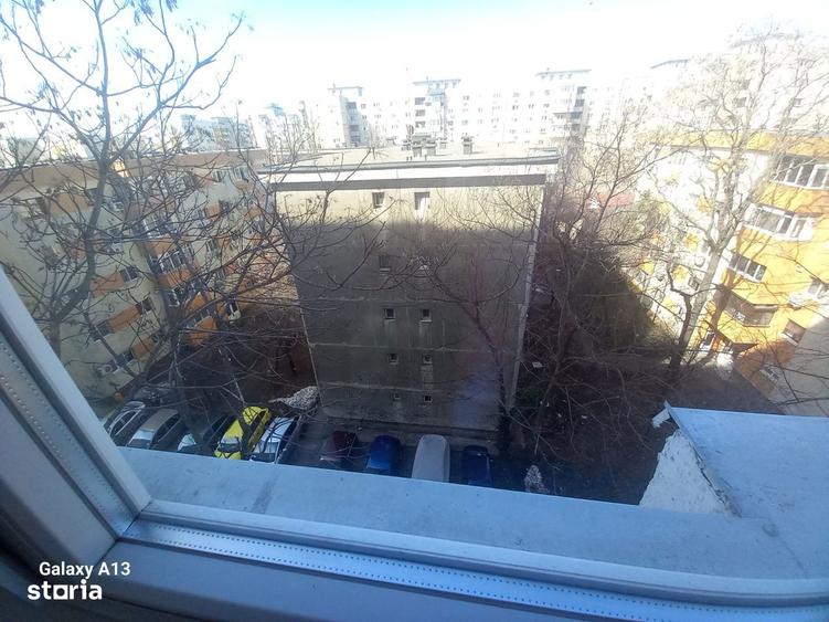 Garsonieră decomandată în Rahova