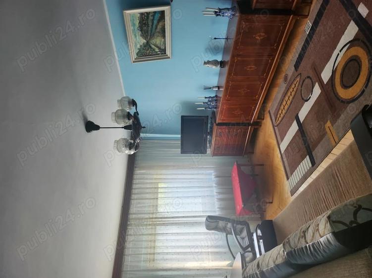 Apartament cu 3 camere decomandat în Tătărași