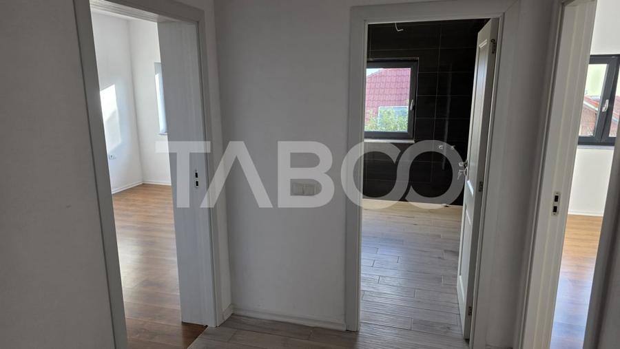 Apartament cu 3 camere decomandat în Sebeș