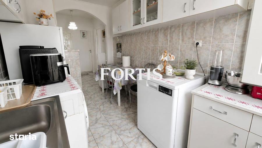 Apartament de vanzare 65mp utili in Fagaras, zona 1 Decembrie - 1