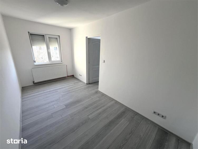 Apartament cu 3 camere în Solidarității