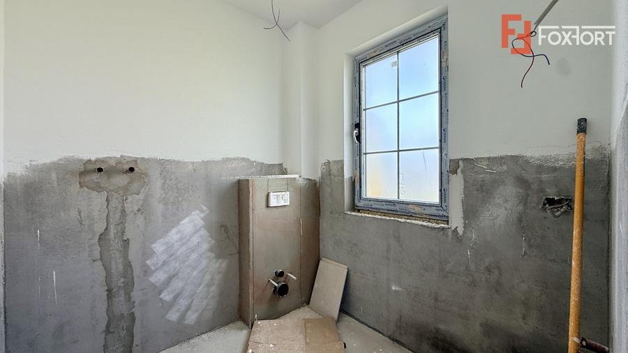 Duplex cu 3 camere cu Canalizare în Moșnița Nouă