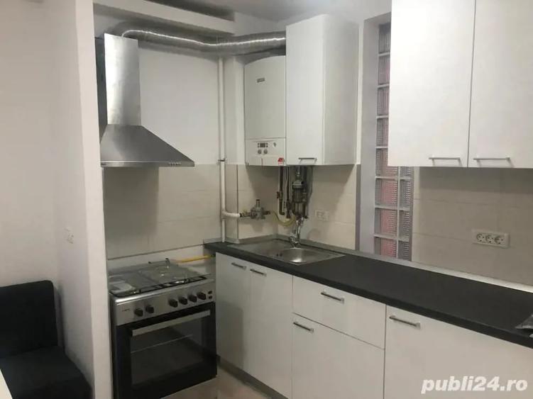Apartament cu 2 camere semidecomandat în Fratelia