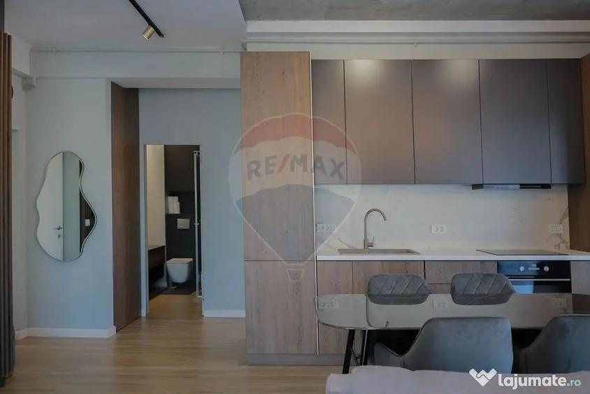 Apartament cu 2 camere decomandat în Ultracentral