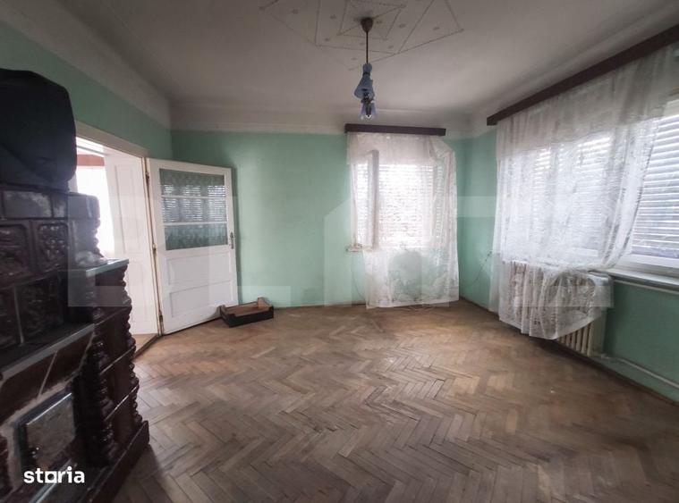 Casă cu 4 camere în Central