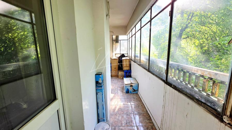 Garsonieră decomandată, mobilată în Unirii