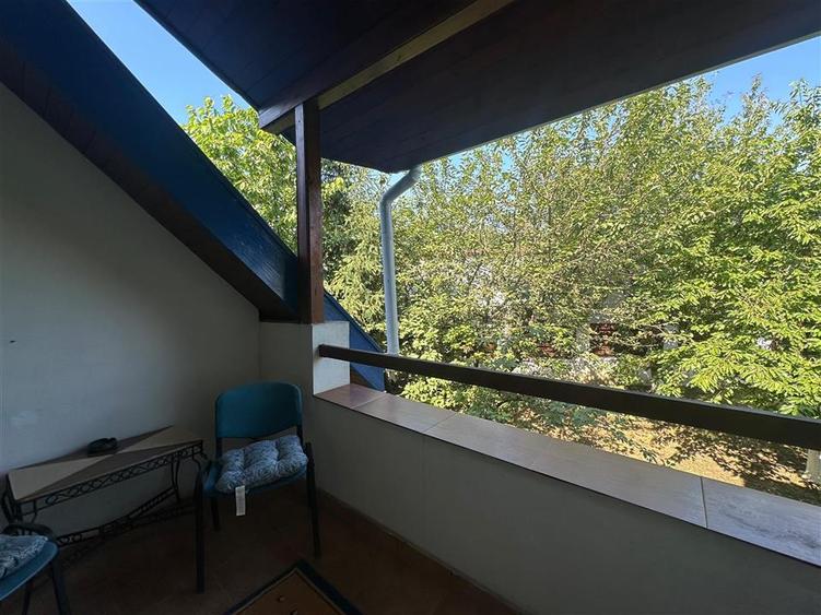 Casă cu 4 camere cu Teren 1000 Mp în Bârnova