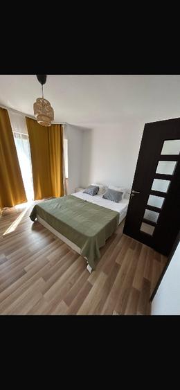 Casă individuală cu 5 camere cu Canalizare în Tuzla
