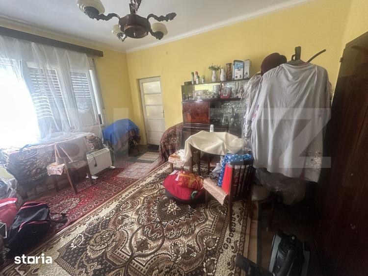 Casă cu 4 camere cu Teren 842 Mp în Titulescu