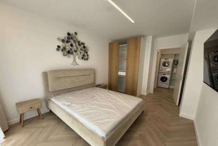 Apartament cu 2 camere semidecomandat, mobilat în Pipera